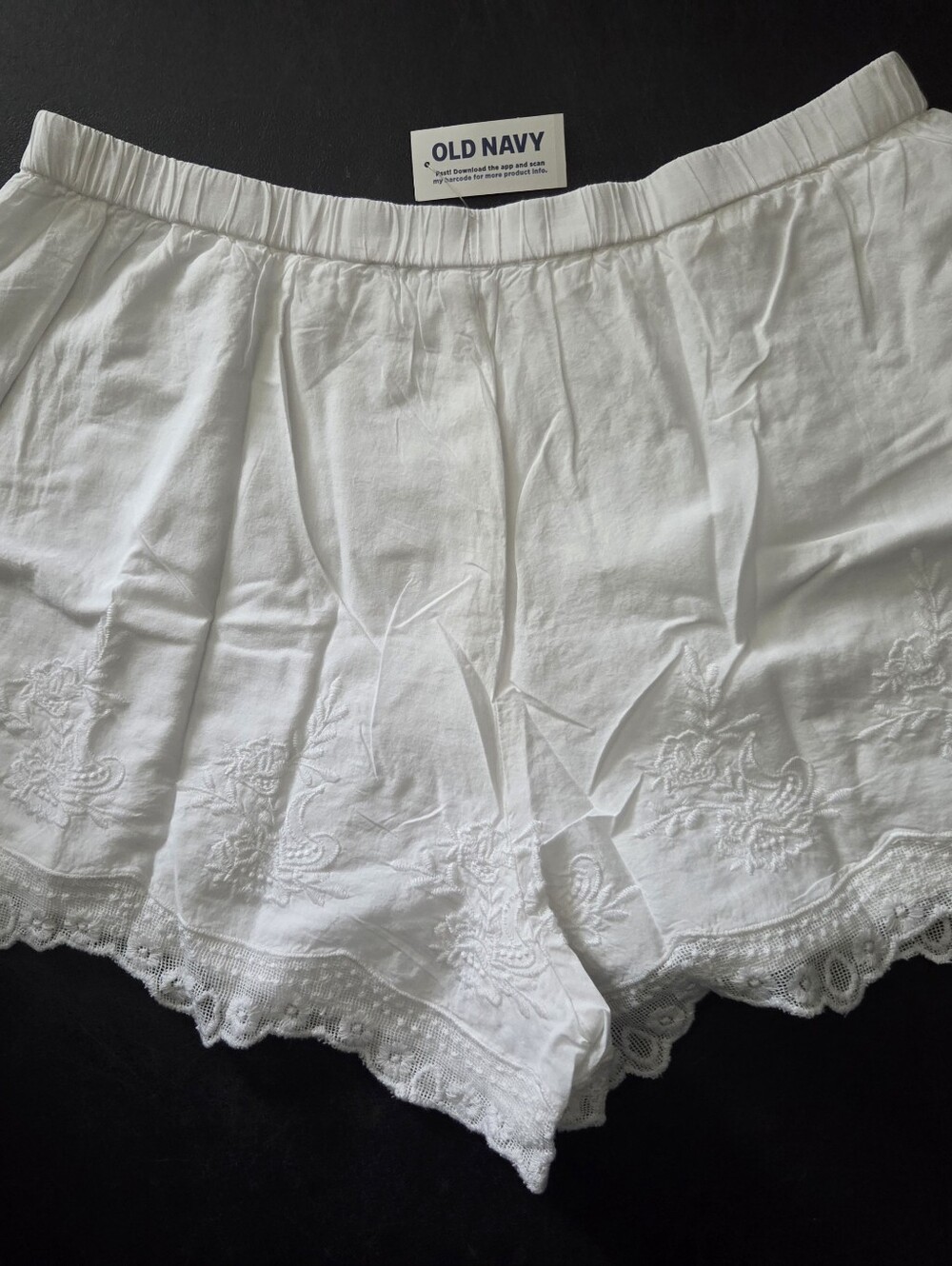 NWT - Old Navy Cotton High-Waisted Lace Trim "White Lillies" Shorts - Size M - Picture 7 of 10